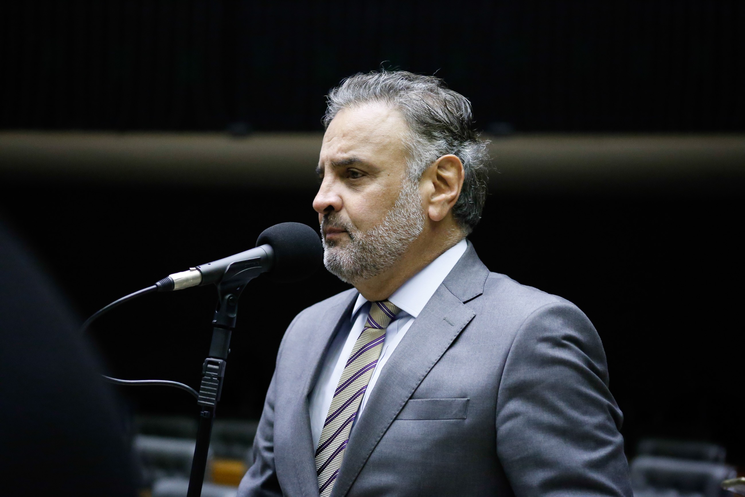 PSDB de SP anuncia apoio à pré-candidatura de Aécio Neves à Presidência da República