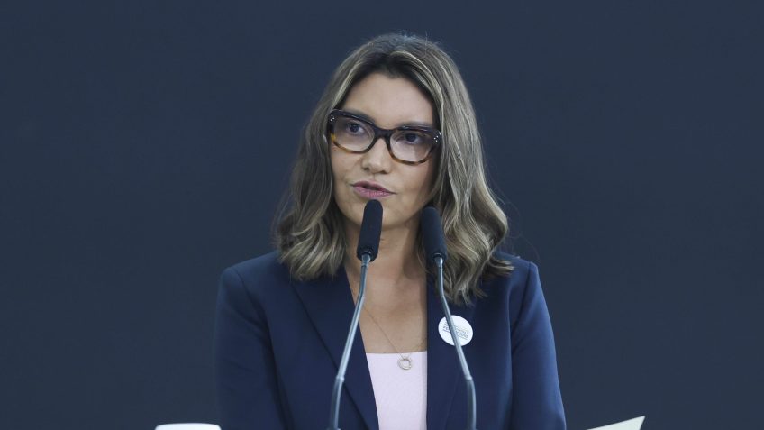 Partido dos Trabalhadores promove encontro nacional para diálogo com católicos, com participação de Janja