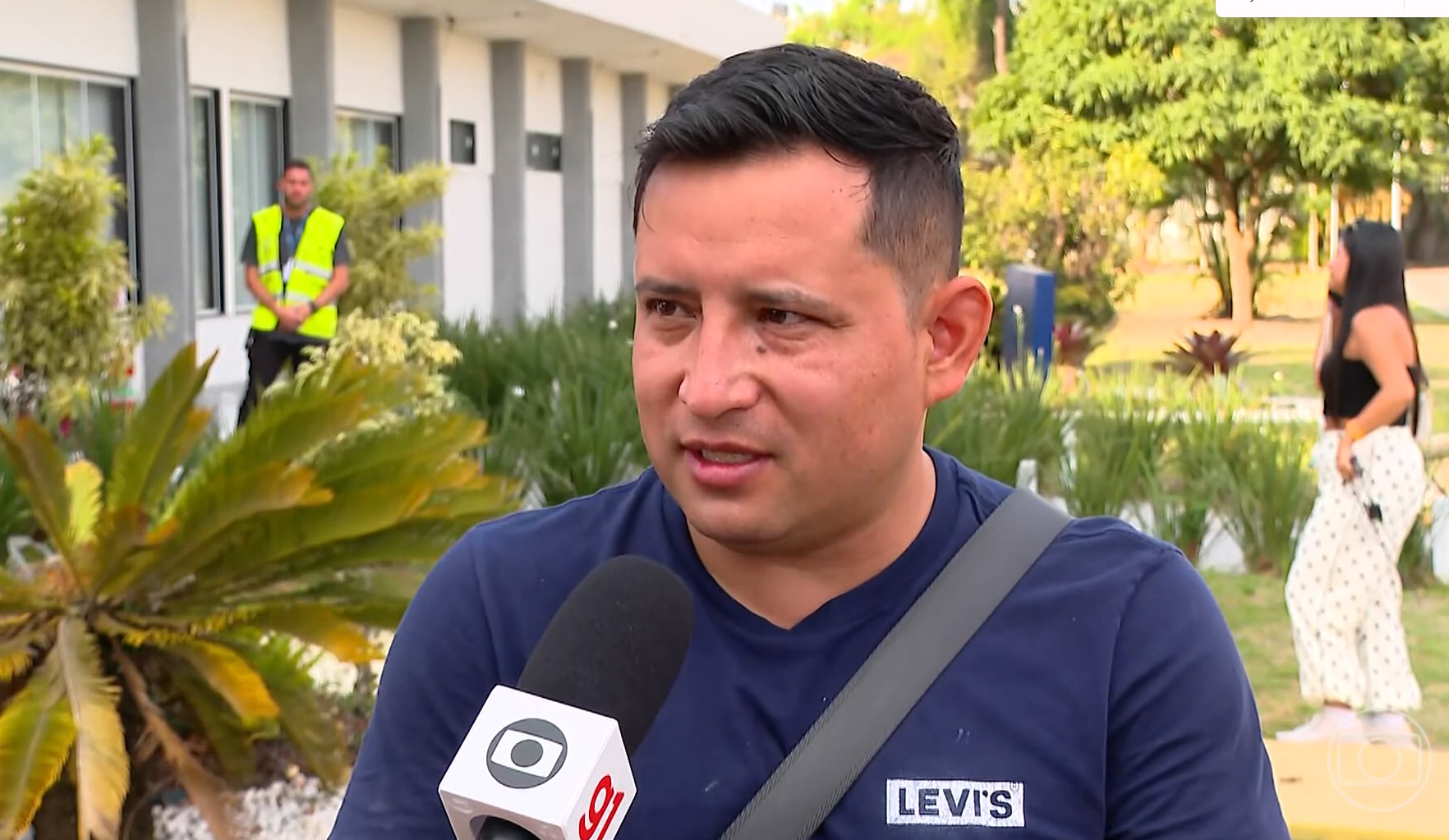 Queda de helicóptero deixa quatro mortos na Floresta da Tijuca, no Rio