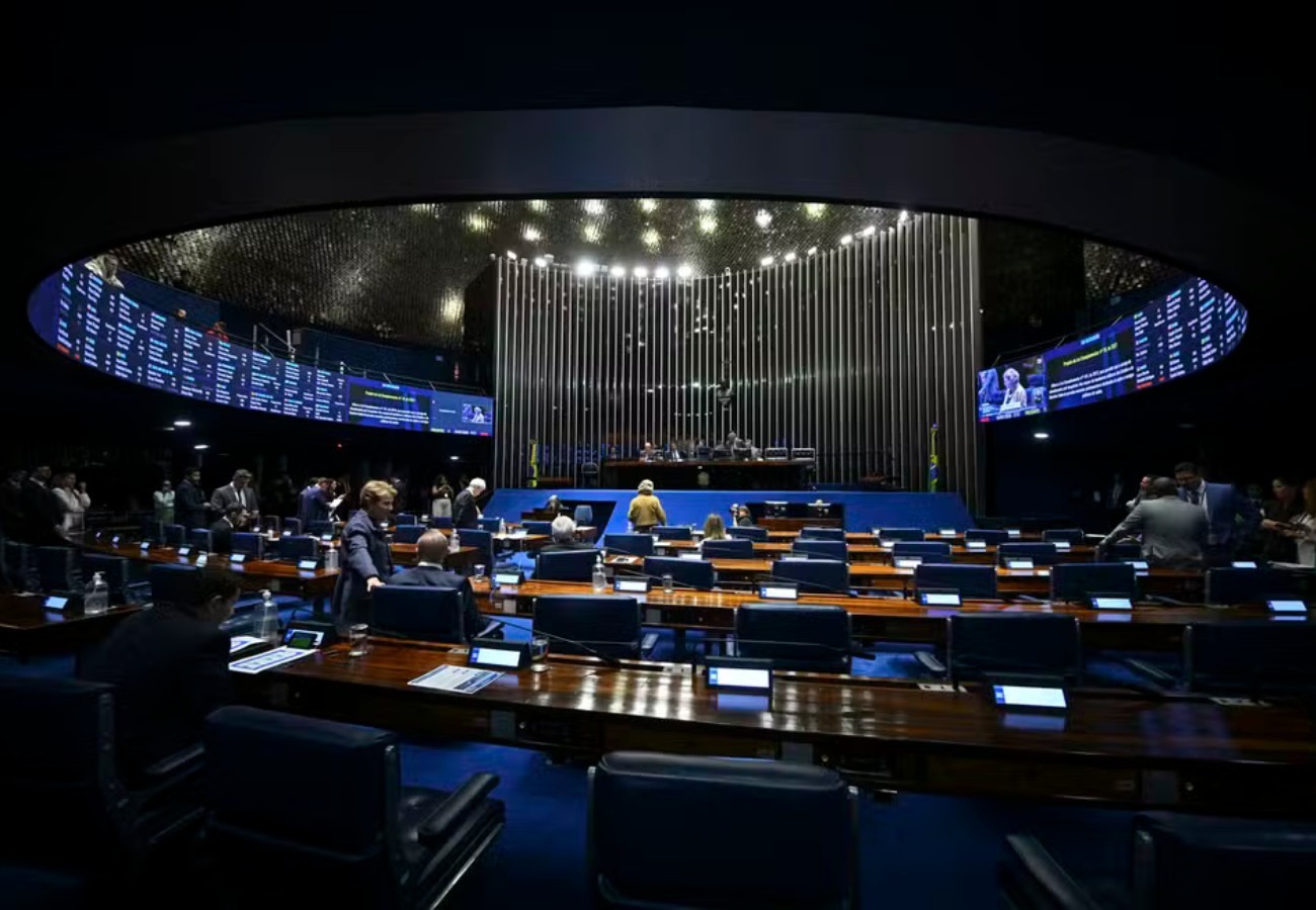 Disputa ao Senado em São Paulo reúne 13 nomes para o pleito de 2026