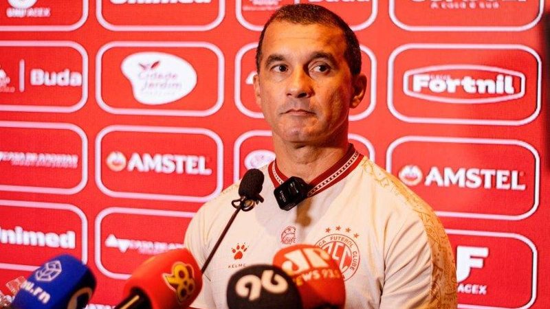 Ranielle Ribeiro redefine prioridades do América-RN e mira Série D após quedas nas Copas