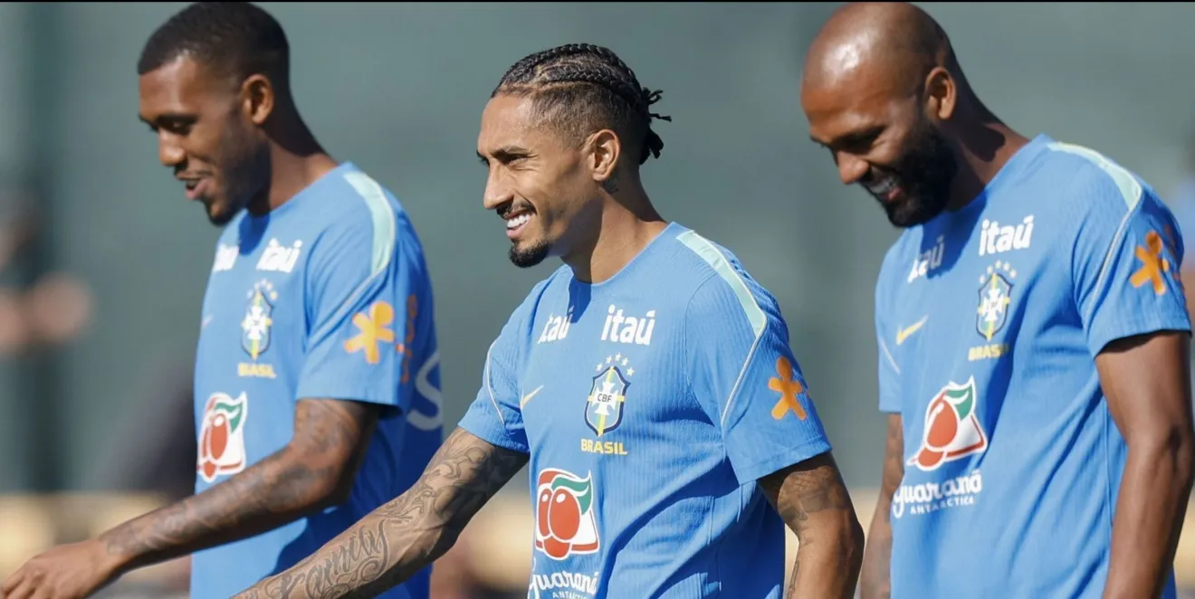 Raphinha treina sem dores e manifesta desejo de jogar contra a Noruega na Copa do Mundo de 2026