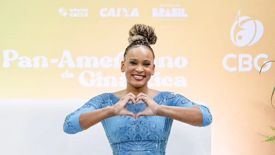 Rebeca Andrade conquista ouro no salto em retorno triunfal no Pan-Americano de ginástica artística