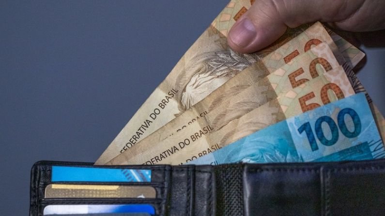 Receita Federal libera R$ 500 milhões em restituição automática do Imposto de Renda