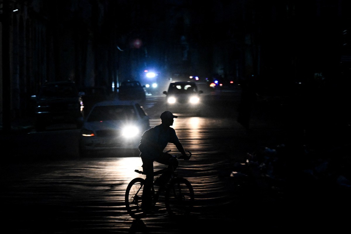 Rede elétrica de Cuba sofre colapso total em meio a crise energética
