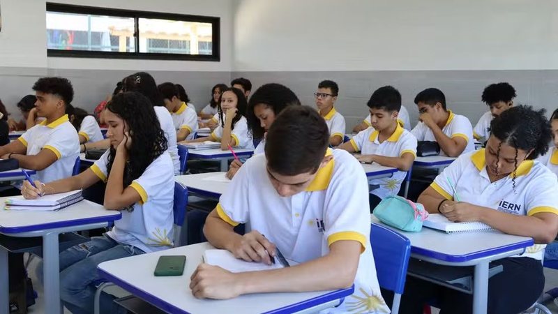 SEEC lança curso gratuito de preparação para o Enem no Rio Grande do Norte