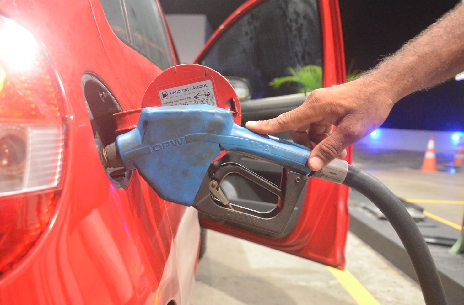 Refinaria do RN reduz preços da gasolina e do diesel