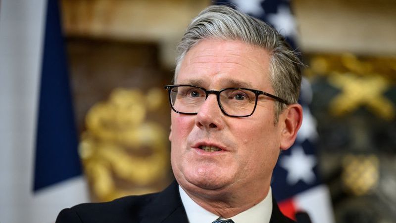 Starmer avalia banir atos pró-Palestina no Reino Unido