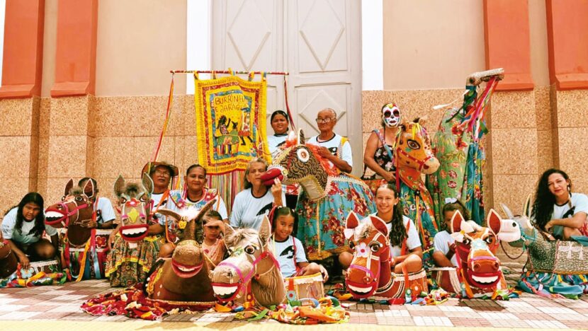 Rendeiras de bilros de Ponta Negra são reconhecidas como Patrimônio Cultural Imaterial do Município de Natal