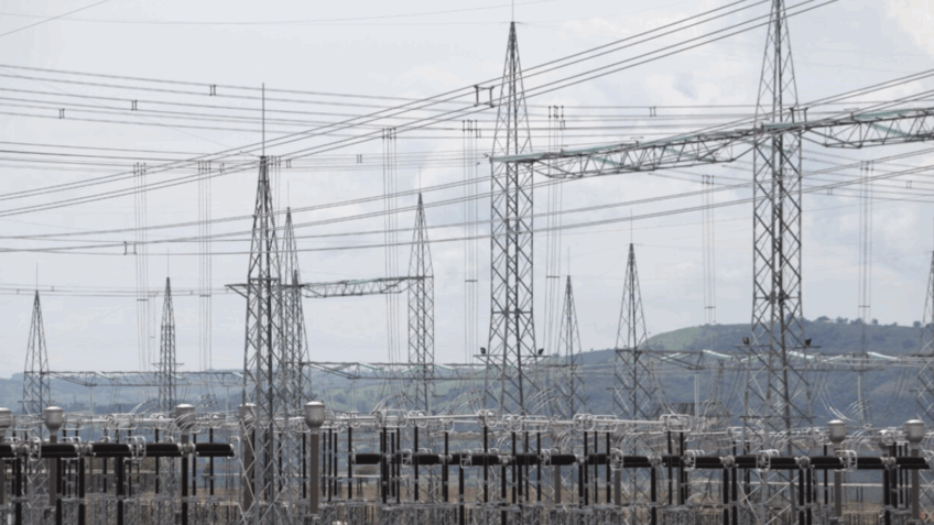 Renováveis exigem que candidatos priorizem baterias e transmissão para transição energética