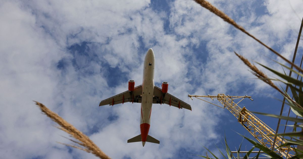 Restrições orçamentárias da Anac ameaçam segurança aérea, alerta TCU