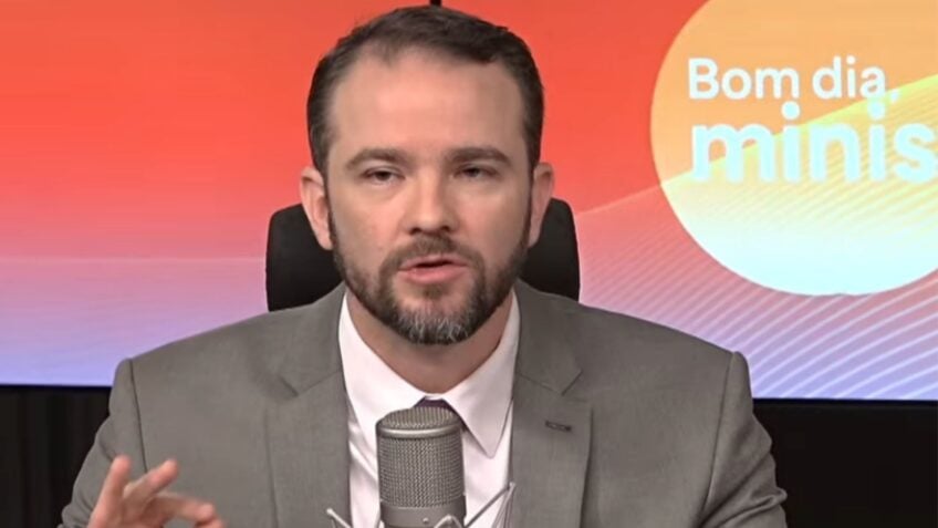 Ministro Durigan classifica como erro tentativa de revisitar a reforma tributária
