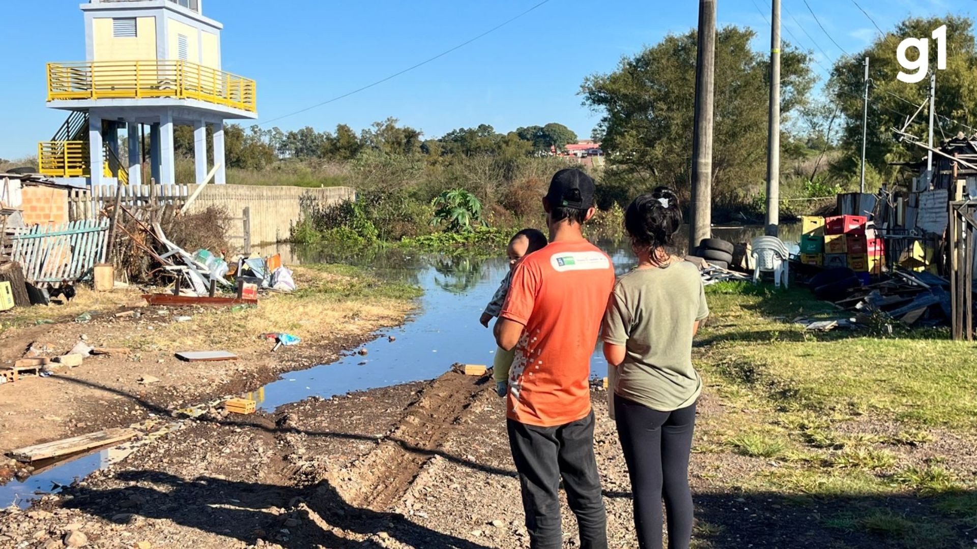 Rio Ibirapuitã inunda e desabriga 101 pessoas no RS