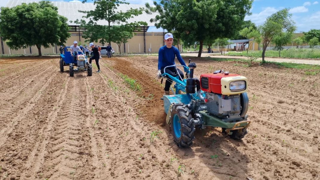 Rio Grande do Norte negocia instalação de fábrica chinesa de máquinas agrícolas