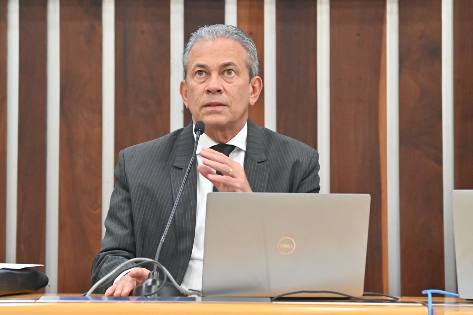 Hermano Morais alerta para perda bilionária no setor energético do RN