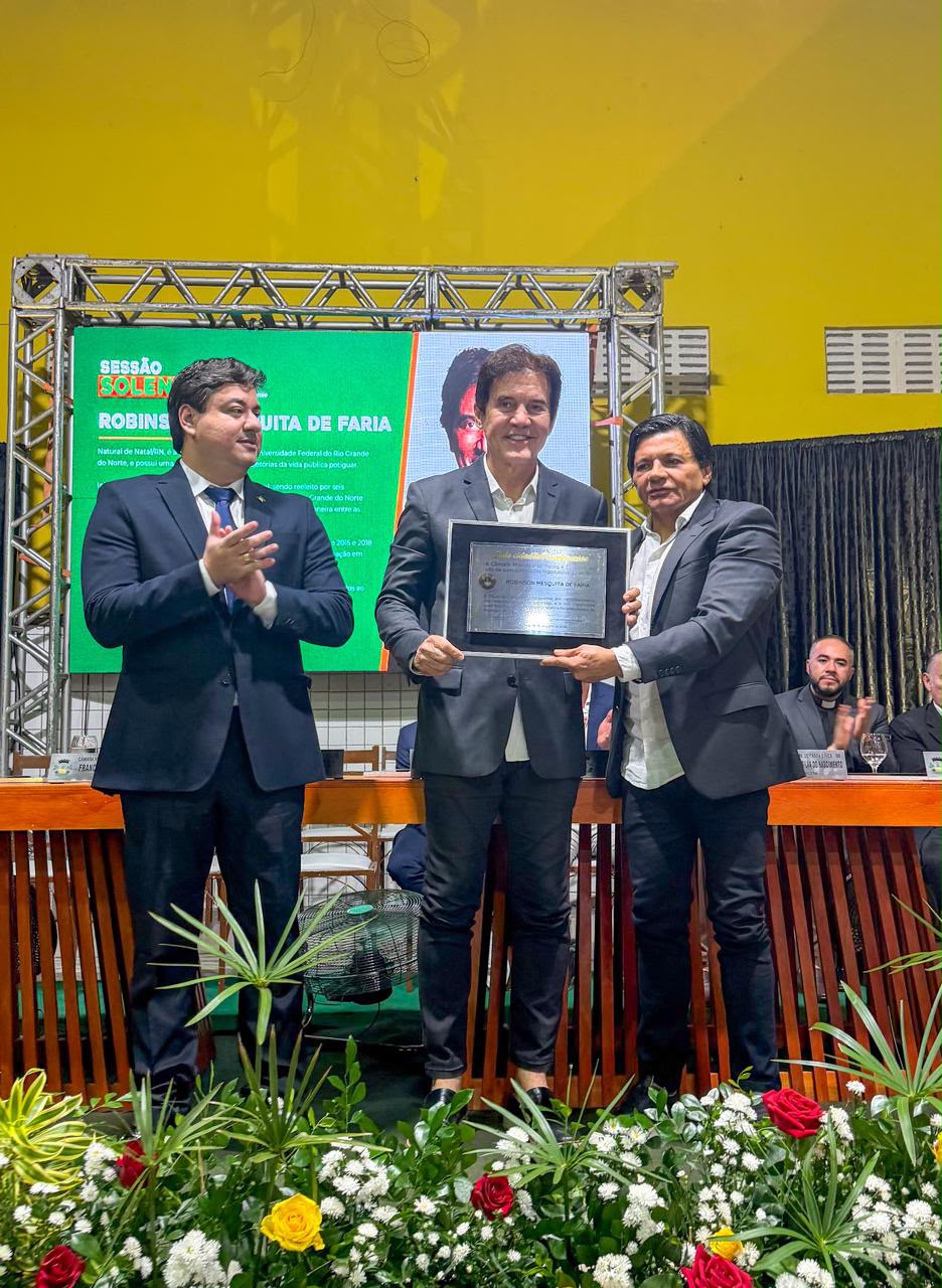 Robinson Faria é homenageado com título de Cidadão de Passa e Fica por serviços prestados