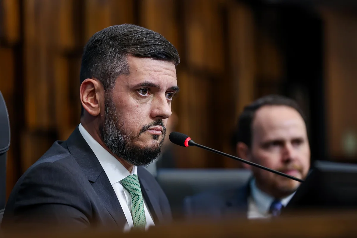 Rodrigo Bacellar será transferido para presídio federal após ser alvo de nova fase da PF