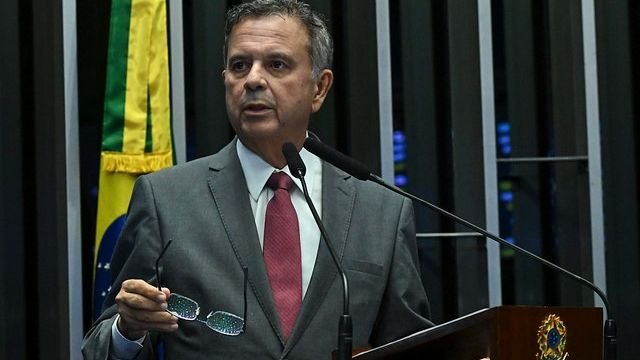 Rogério Marinho acusa aliados de Lula de desinformação e leva disputa sobre PEC da Jornada Flexível à AGU