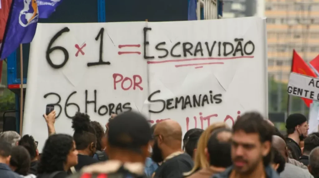 Vida de trabalhadores sob escala 6x1 ganha voz no Congresso Nacional