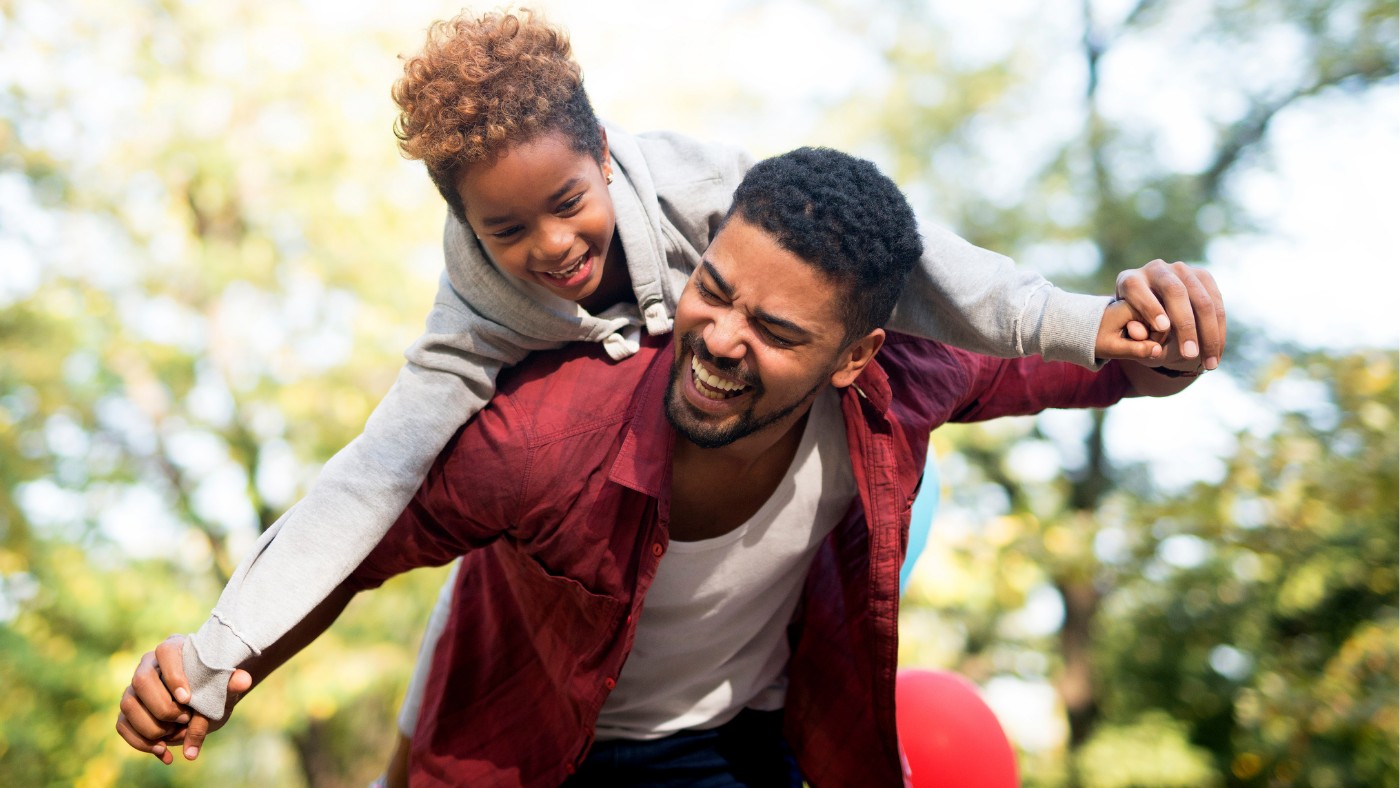 Salário-maternidade estende proteção social ao pai em casos específicos