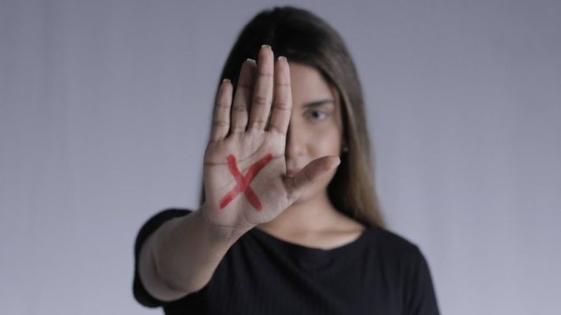 Assembleia Legislativa do RN avalia transformar salões de beleza em pontos de apoio contra violência doméstica