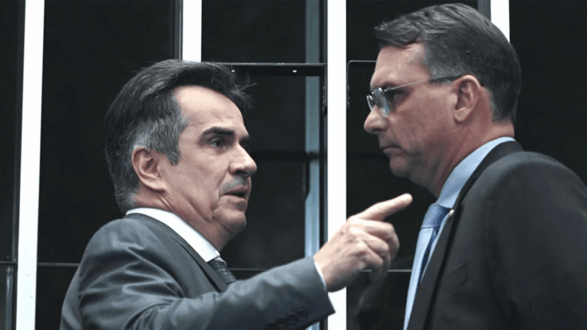 Flávio Bolsonaro defende operação da PF e cobra CPI do Banco Master