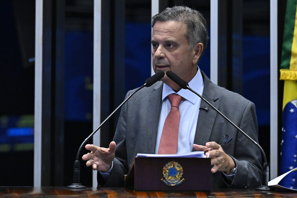 Câmara debate fim da 6x1; Marinho vê "oportunismo eleitoral"
