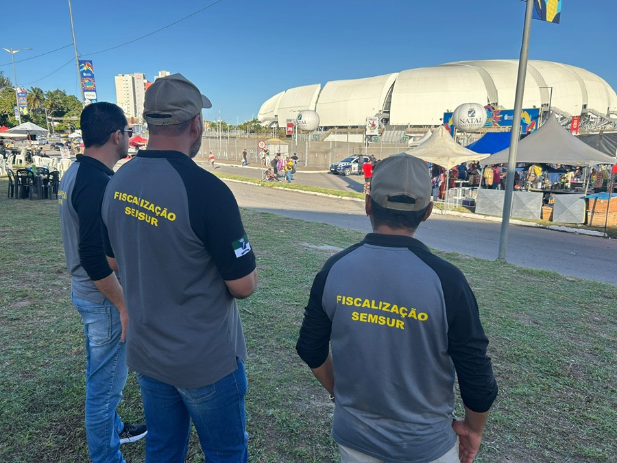 Semsur organiza espaço para comerciantes do São João na Arena das Dunas