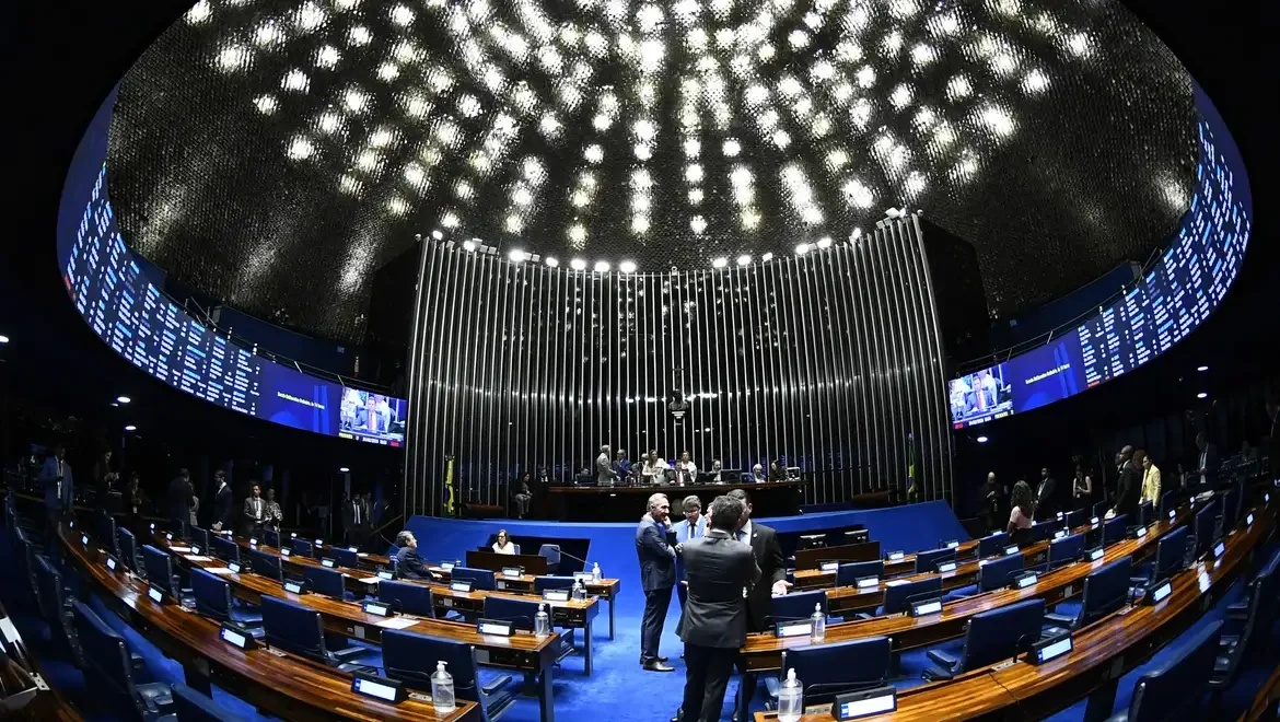 Senado aprova projeto que incentiva primeiro emprego para jovens