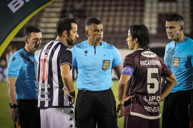 CBF define arbitragem para jogos de ida de ABC e América na Série D