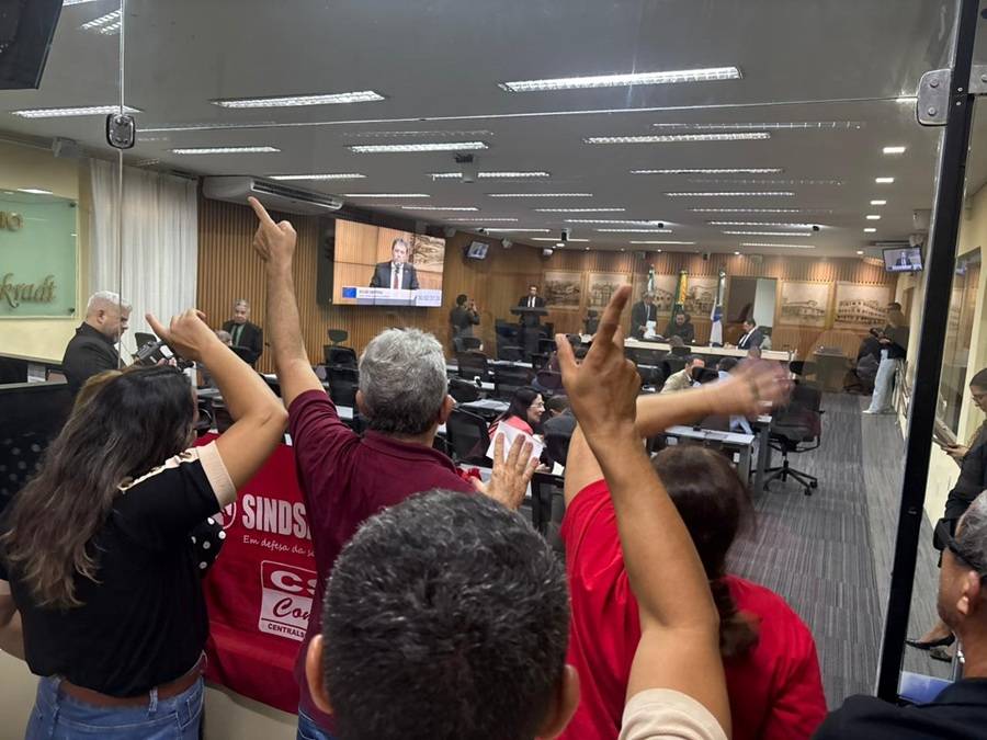 Servidores da saúde de Natal mobilizam-se contra corte salarial