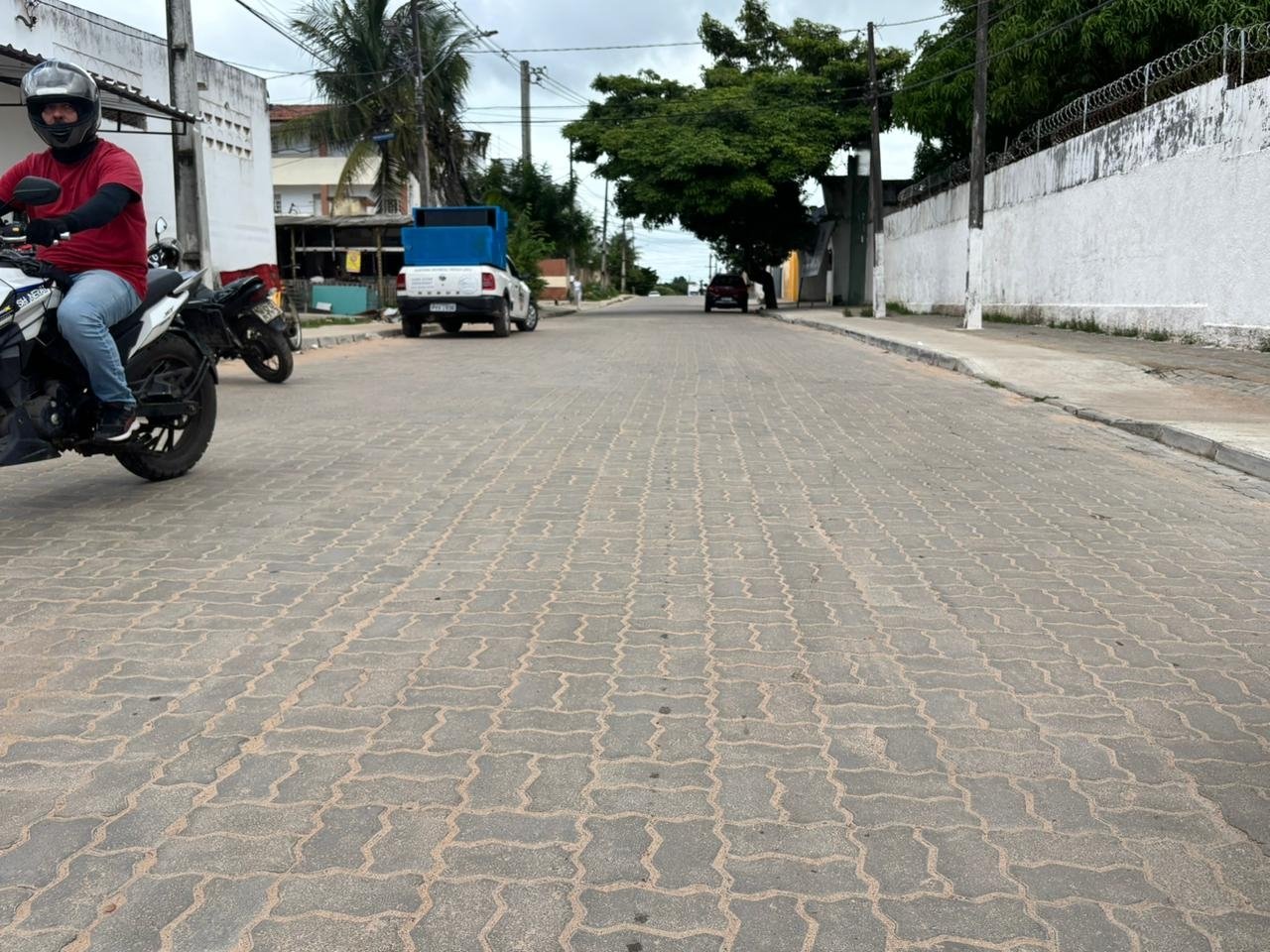 Prefeitura de Natal conclui pavimentação de sete ruas em diferentes bairros