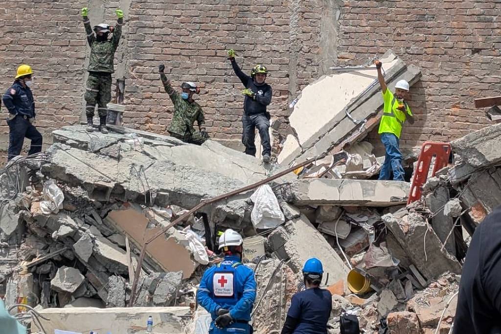 Buscas por sobreviventes após terremoto na Colômbia mobilizam o país