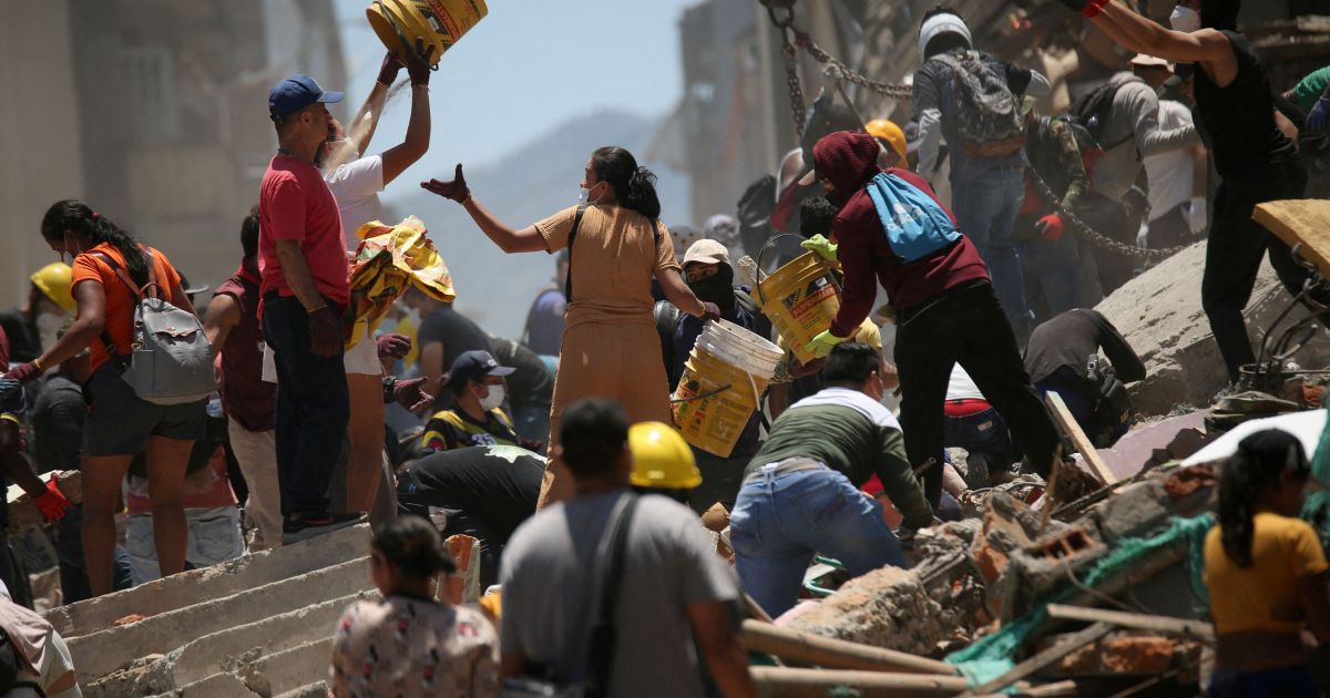 Sobe para 288 o número de mortos por terremoto na Colômbia