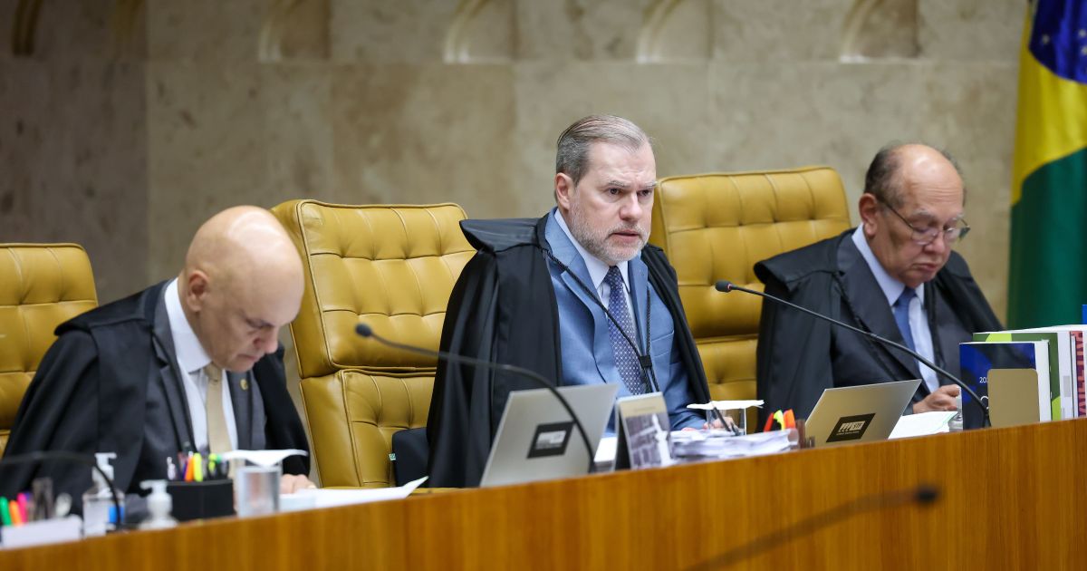 STF adia decisão sobre responsabilização de big techs e vigência de tese do Marco Civil da Internet