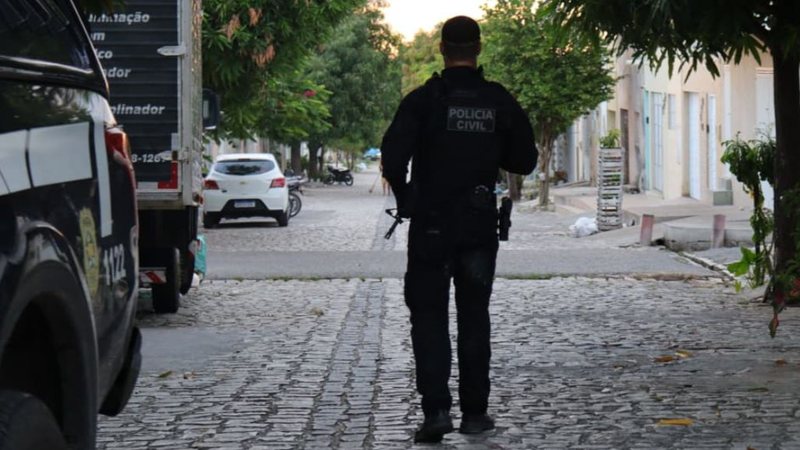 Polícia Civil prende suspeito de manter família refém durante arrastão em Mossoró
