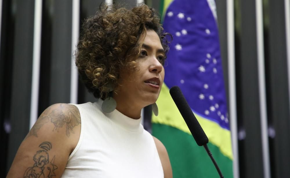 Talíria Petrone denuncia novas ameaças de morte e estupro contra família