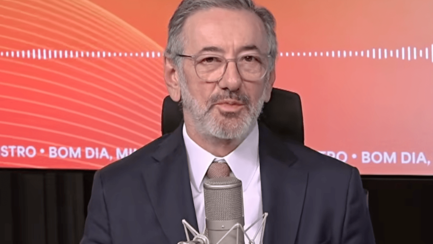 Ministro Márcio Elias Rosa defende tratamento comercial para tarifas dos EUA