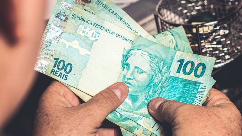 TCE/RN suspende pagamento acima do teto ao presidente da Câmara de Parnamirim