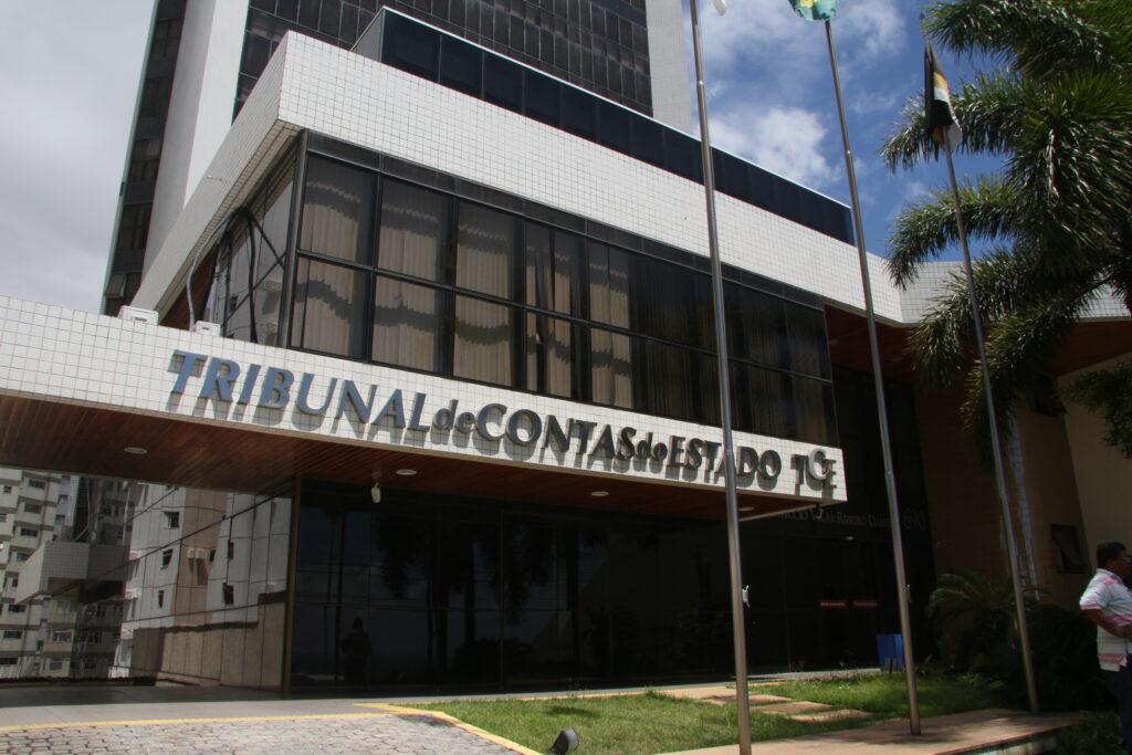 TCE-RN publica cartilha para orientar servidores sobre conflitos de interesses