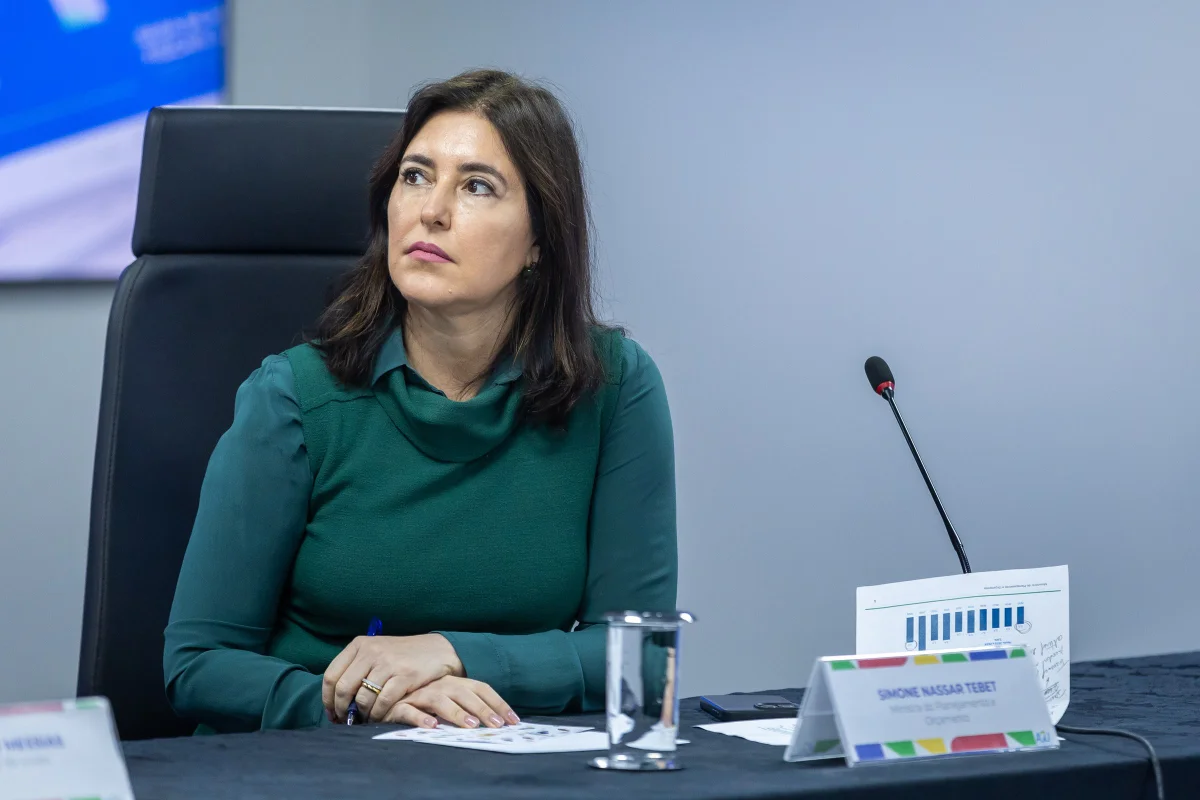 Simone Tebet rebate Tarcísio de Freitas e defende candidatura ao Senado por São Paulo