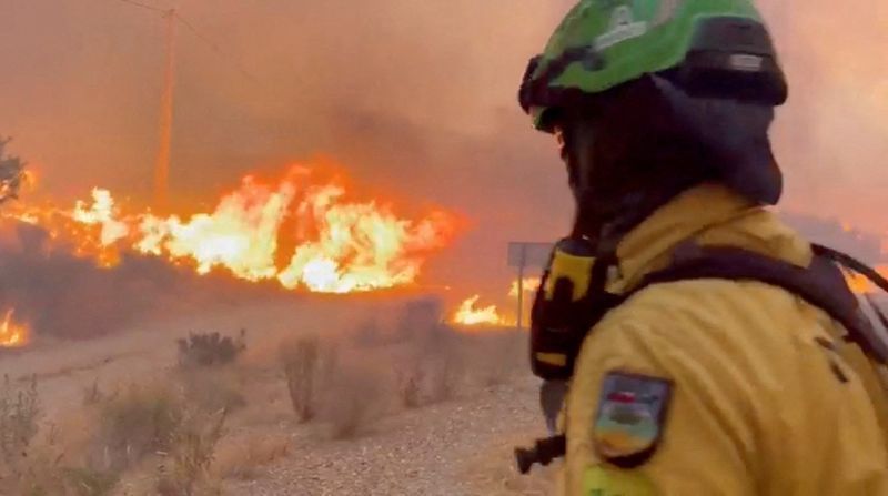 Incêndios florestais deixam 12 mortos e 23 desaparecidos na Espanha