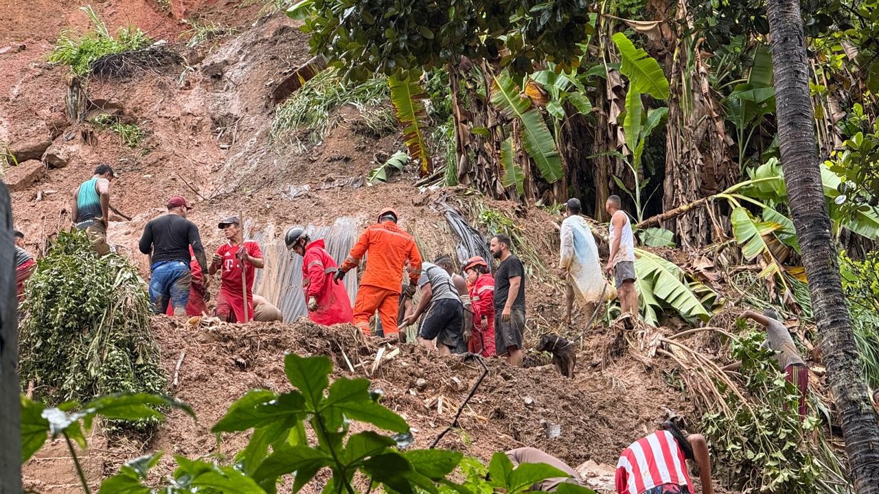 Temporais causam 10 mortes e 3 desaparecimentos no país, com tragédia em Pernambuco, Paraíba e Rio Grande do Sul