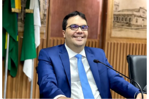 Tércio Tinoco ganha força para ocupar segunda vaga ao Senado na chapa de Zenaide Maia