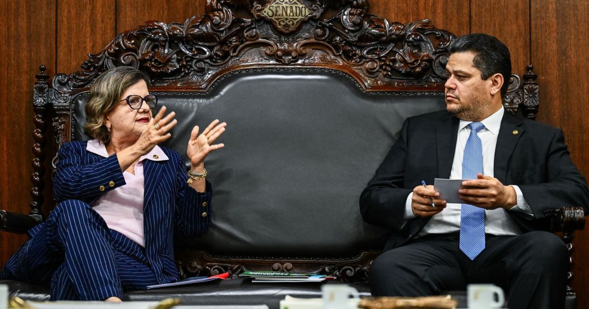 Teresa Leitão reabre diálogo com Alcolumbre ante desgaste do Senado e Planalto