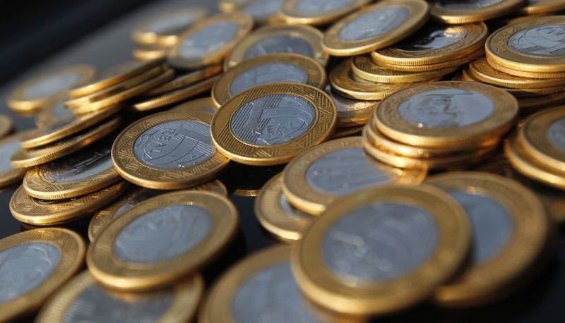 Títulos pós-fixados seguem atrativos mesmo após corte da Selic para 14,25% ao ano