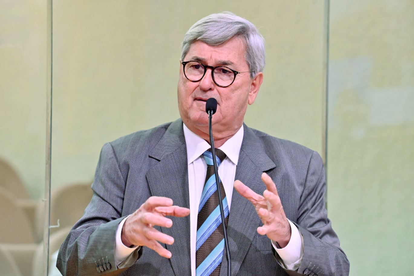 Tomba Farias lidera intenções de voto espontâneas para deputado no RN, diz Metadata/Grupo Dial