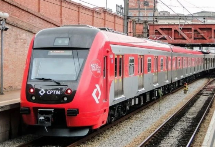 Trabalhadores da CPTM iniciam greve e afetam o transporte ferroviário em SP