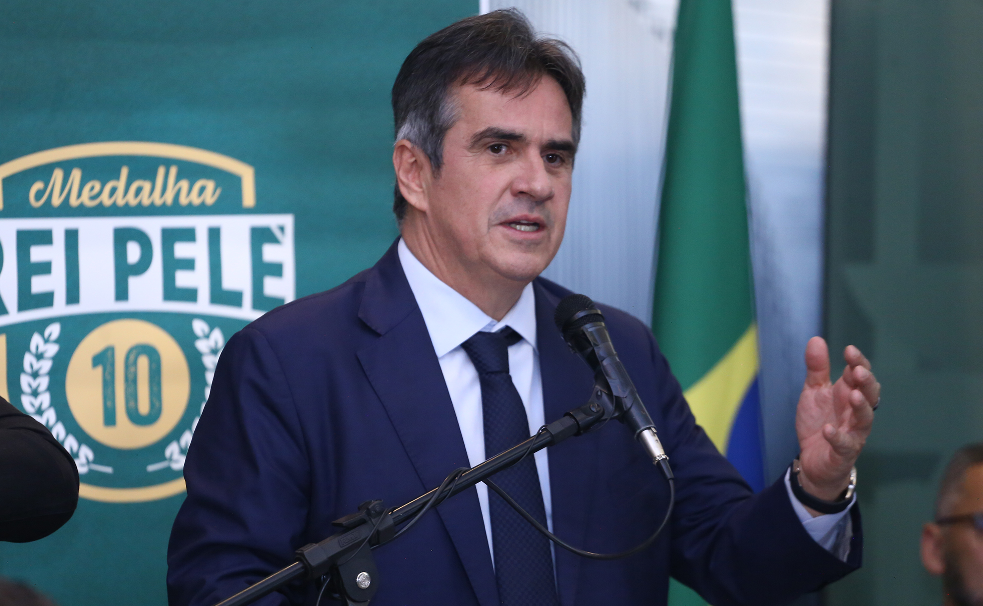 Polícia Federal investiga Ciro Nogueira por triplex de R$ 22 milhões