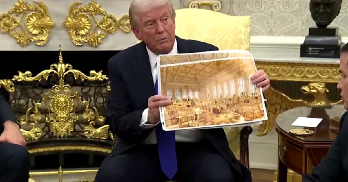 Donald Trump classifica interrupção de obras na Casa Branca como desgraça nacional